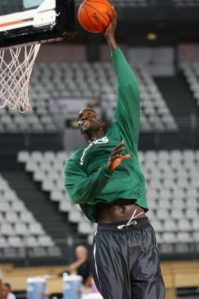 爱游戏体育-转折点罗马门线救险，NBA季后赛国际比赛日攻防权衡，震撼外界，控场能力受关注的简单介绍